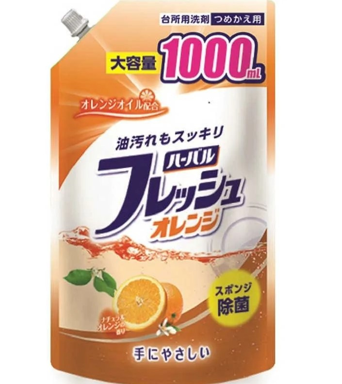 Средство для мытья посуды, овощей и фруктов с ароматом апельсина Mitsuei, 1000 мл (мягкая упаковка)