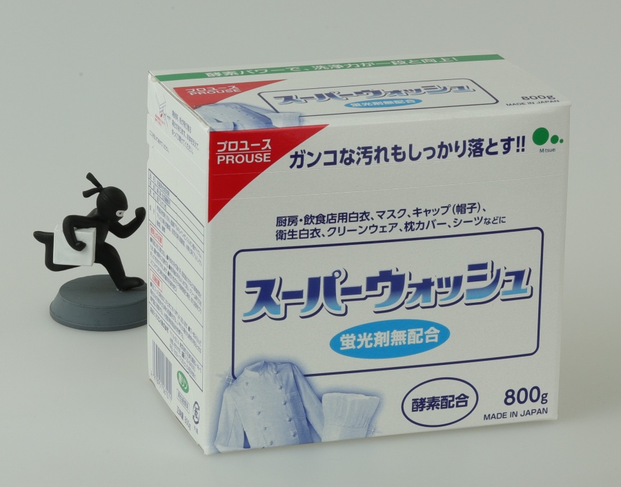 Мощный стиральный порошок с ферментами для стирки белого белья Super Wash, Mitsuei, 800 г