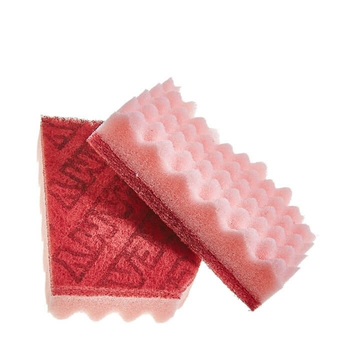 Двухслойная губка для мытья посуды с абразивным покрытием, рифлёной поверхностью и антибактериальной пропиткой Double faced Scrubber, Sungbo (средней жёсткости, 12 х 8 х 3 см, розовая), 2 шт.
