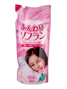 Кондиционер для белья Воздушный (Нежность пуха) Soflan, LION 500 мл (сменная упаковка)