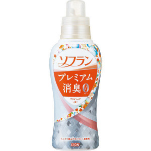 Кондиционер для белья Premium Deodorizer Zero-0 Soflan (аромат цветочного мыла), Lion 550 мл