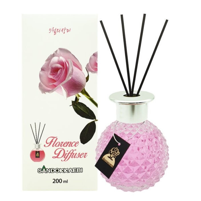 Жидкий освежитель воздуха Aroma Diffuser, SANDOKKAEBI (стеклянный флакон + палочки / роза) 200 мл 
