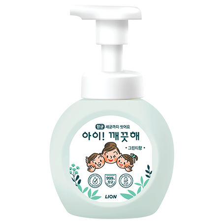 Мыло-пенка для рук Foaming Hand Soap, Lion (зелёный чай) 250 мл