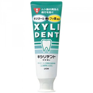 Зубная паста для укрепления эмали с фтором Xyli Dent, LION 120 г