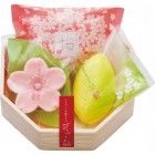 Набор Цветы и травы (80 г + 50 г + 43г) MASTER SOAP Набор Цветы и травы (80 г + 50 г + 43г) MASTER SOAP