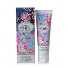 Отбеливающая зубная паста со вкусом мяты и ягод Classic White Scarlet Beauty Clinic, MUKUNGHWA Корея 110 г Отбеливающая зубная паста со вкусом мяты и ягод Classic White Scarlet Beauty Clinic, MUKUNGHWA Корея 110 г