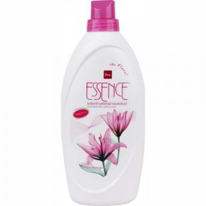 Гель для стирки суперконцентрированный Цветочный Essence Laundry Detergent Floral, CJ Lion 900 мл