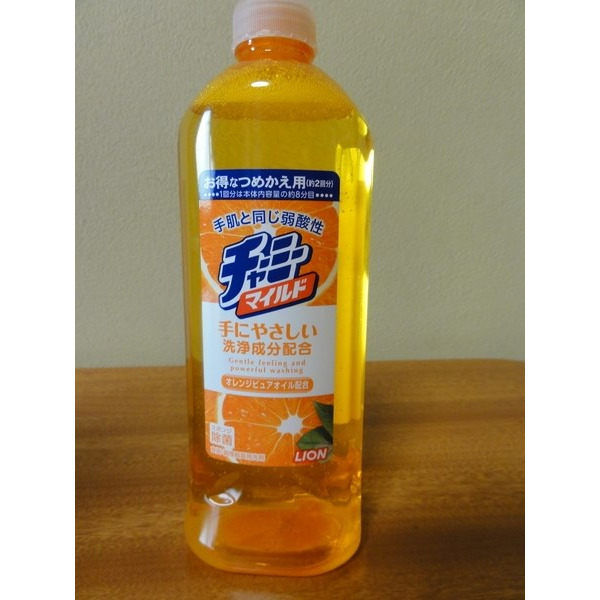 Моющее средство для посуды Очарование Charmy, LION 400 мл (запаска без дозатора)