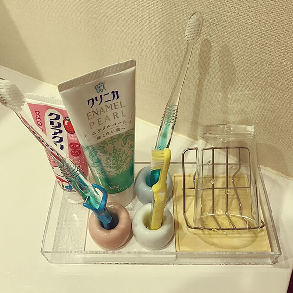 Зубная паста Clinica Enamel Pearl (отбеливающая, аромат цитрусовых и мяты), LION 130 г
