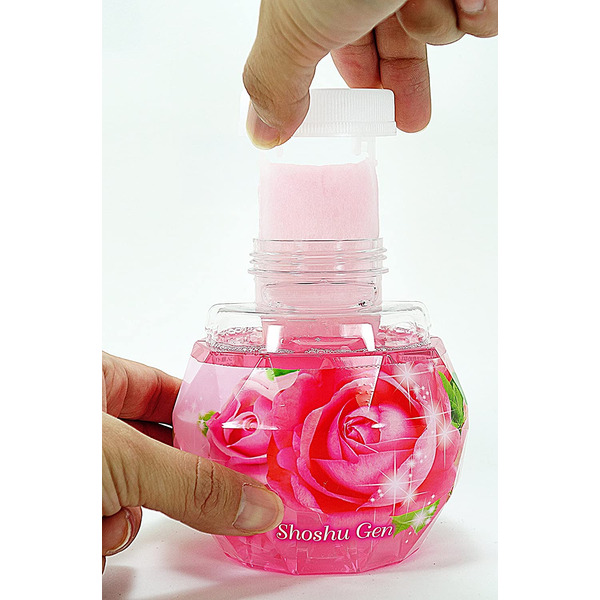 Жидкий дезодорант для туалета  Shoshugen, KOBAYASHI 400 мл (аромат розы)