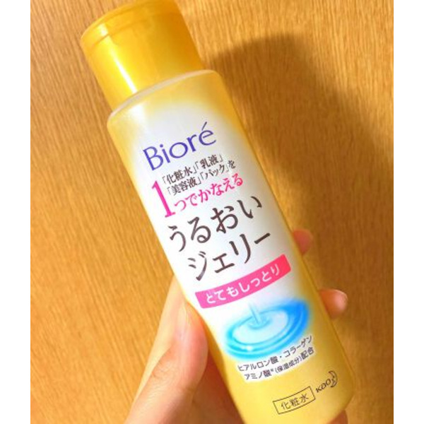 Интенсивно увлажняющий гель Biore Moisture Jerry Very Moist Body с коллагеном, гиалуроновой кислотой и аминокислотами, KAO  180 мл