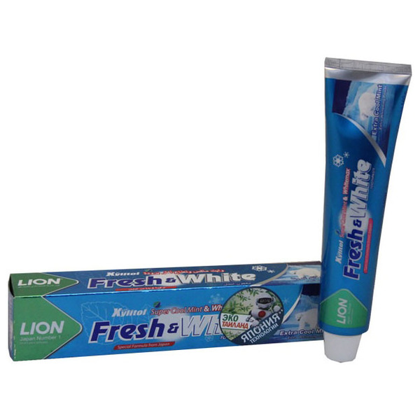 Зубная паста Мятная Прохлада Fresh & White Toothpaste Extra Cool Mint, LION 160 мл