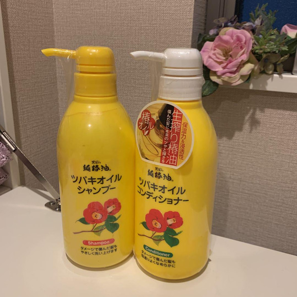 Шампунь для поврежденных волос Camellia Oil Hair Shampoo, KUROBARA 500 мл