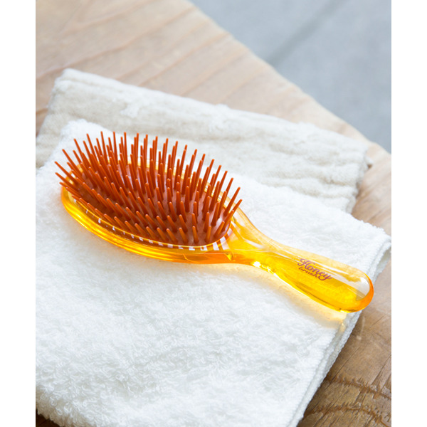 Массажная щетка для увлажнения и придания блеска волосам, с мёдом и маточным молочком пчёл Honey brush, VESS