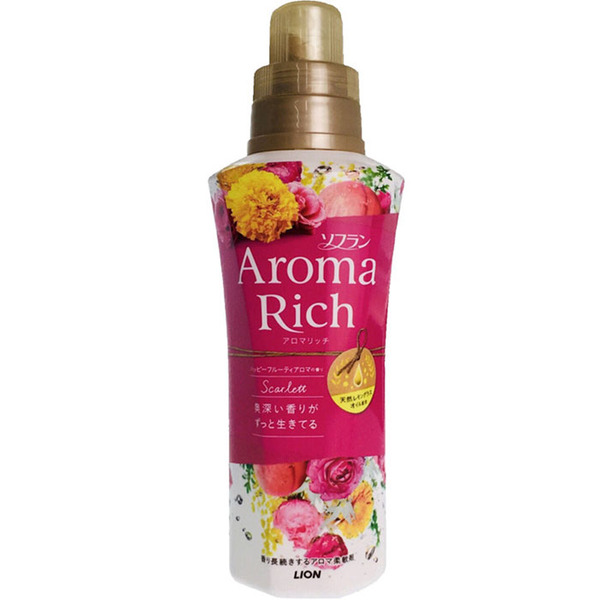 Кондиционер для белья длительного действия Aroma Rich Scarlett с богатым ароматом натуральных масел, LION 520 мл