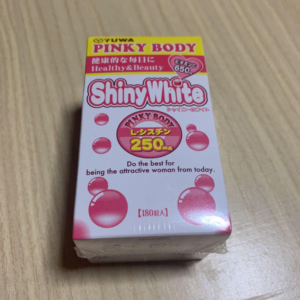 Японский БАД Отбеливание и против пигментации и веснушек Pinky Body, Yuwa 250 мг (180 таблеток)