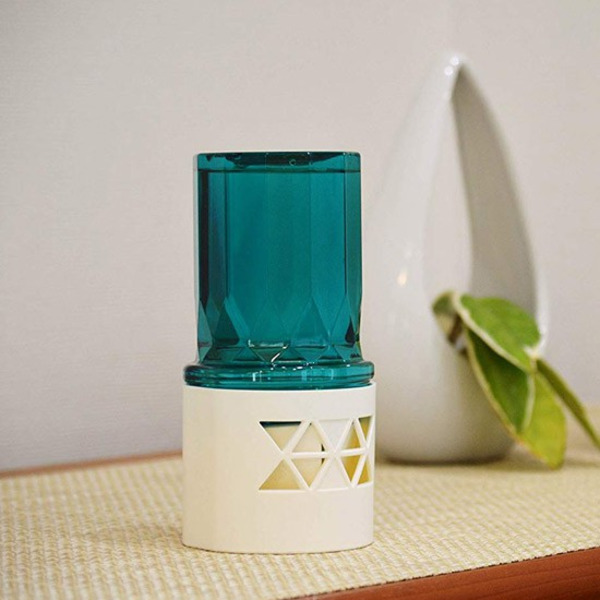Жидкий дезодорант-ароматизатор для помещений с цветочным ароматом Sukki-ri! (Ромашковое небо, для комнаты), EARTH 400 мл
