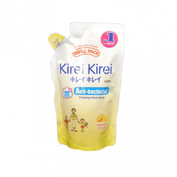 Мыло-пенка Натуральный цитрус Kirei Kirei, Lion 200 мл (мягкая упаковка)