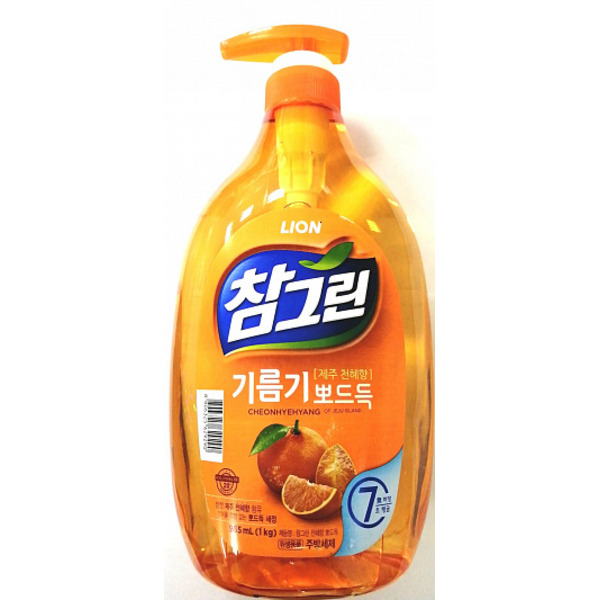 Средство для мытья посуды с экстрактом японского мандарина Chamgreen, Lion 965 мл