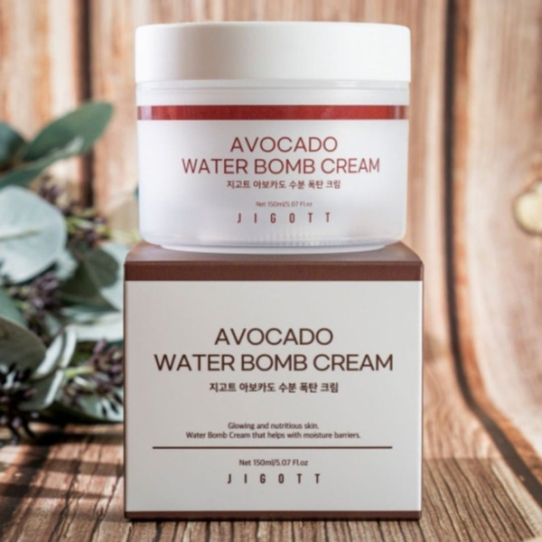 Крем для лица увлажняющий с экстрактом авокадо Avocado Water Bomb Cream, Jigott 150 мл
