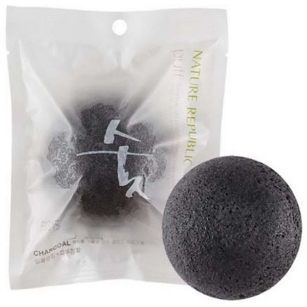 Спонж для очищения пор с бамбуковым углем Beauty Tool Natural Jelly Cleansing Puff Charcoal, NATURE REPUBLIC   1 шт