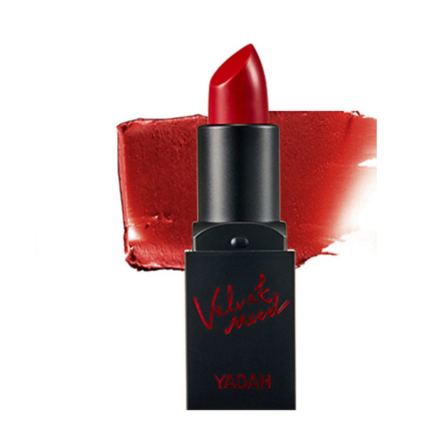 Помада для губ Velvet Mood Lipstick, оттенок 03 Chic Crimson, YADAH   3,3 г
