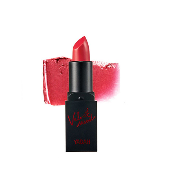 Помада для губ Velvet Mood Lipstick, оттенок 06 Ruby Scarlet, YADAH   3,3 г