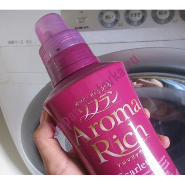 Кондиционер для белья Aroma Rich Scarlett, LION 620 мл